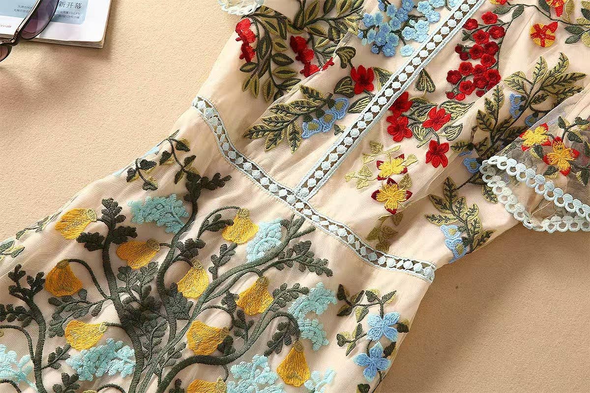 Färg som bilder DR680Y sjöjungfruklänning med broderade vattenlösliga blommor för wholesale på Faire4