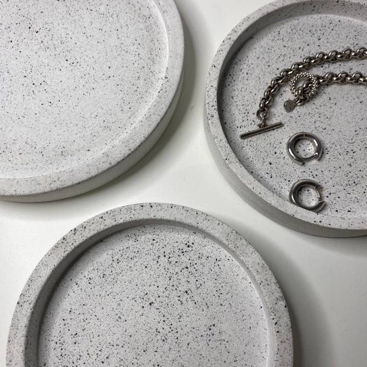 Concreates - Wholesale Decorative Tray - Multiple Sizes Granite Terrazzo Small Round Decorative Trays | Soap Bottle Dish | Display Trays2