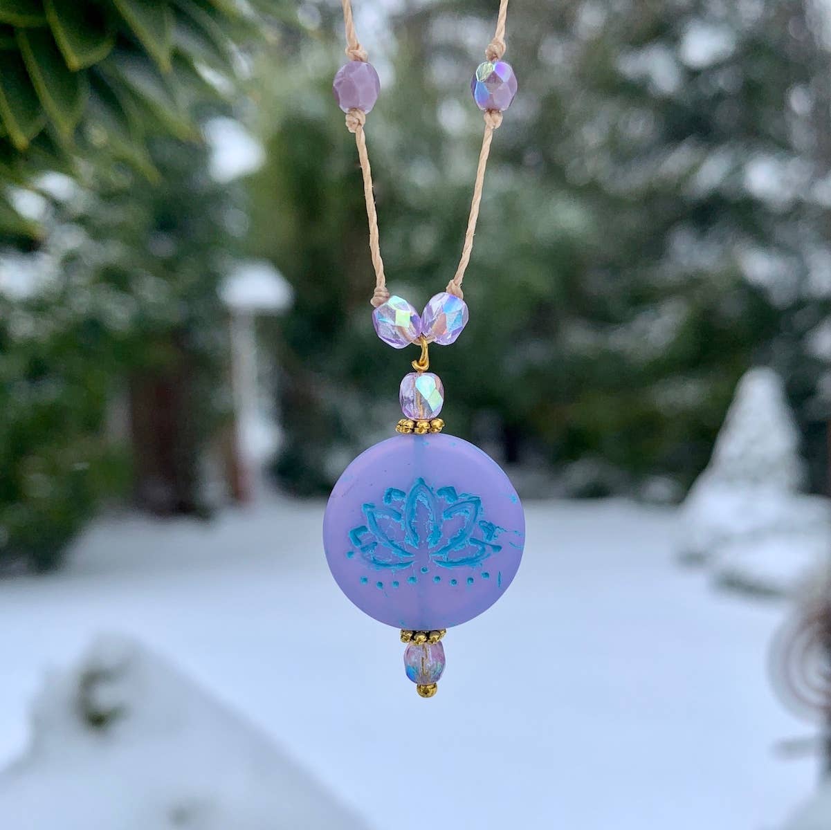 Marlene VanBeek Jewelry – Colar pingente/pendente por atacado – Colar de Lótus - 6 Cores5