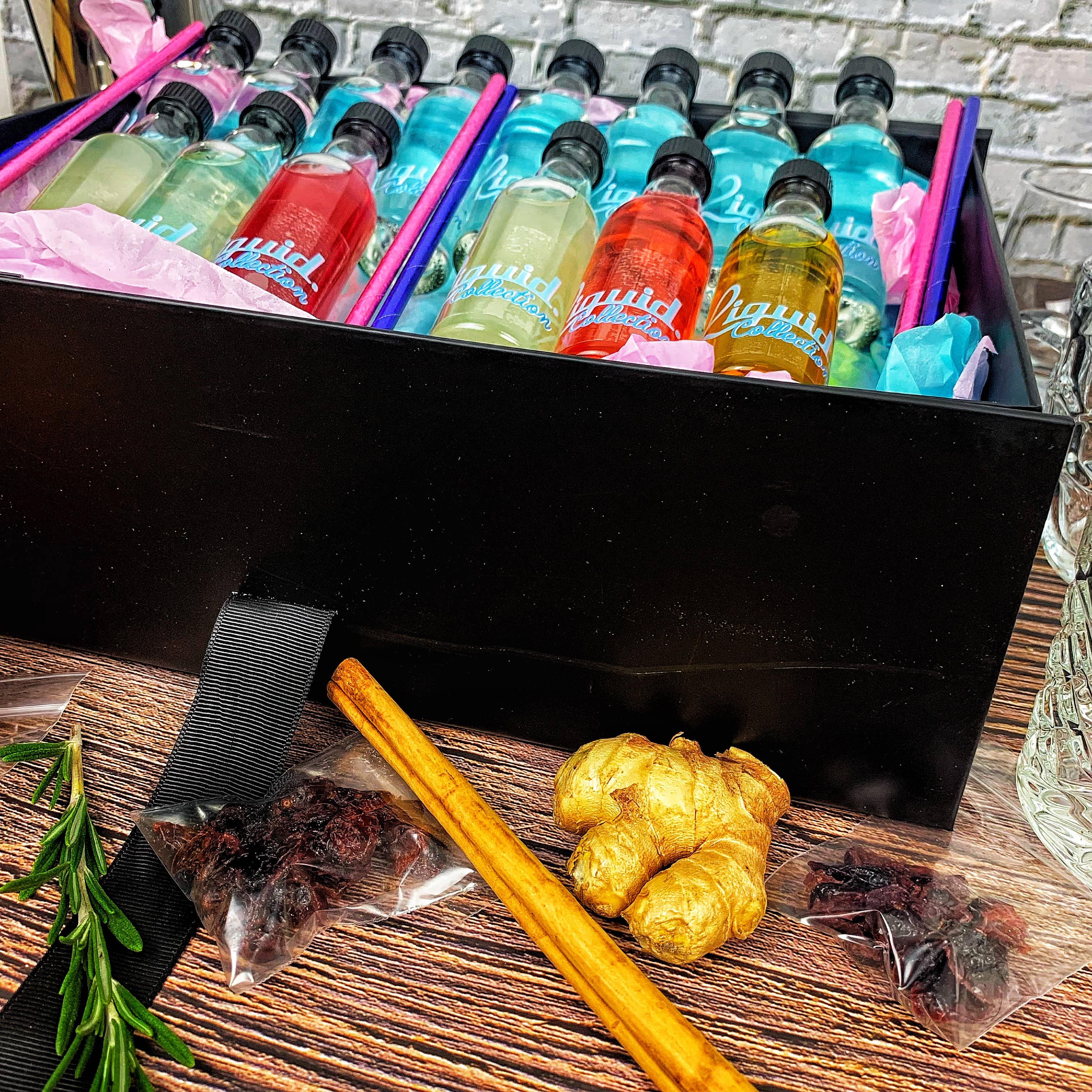 Liquid Mobile Bar – wholesale DIY drink kit – Cocktail Kits1