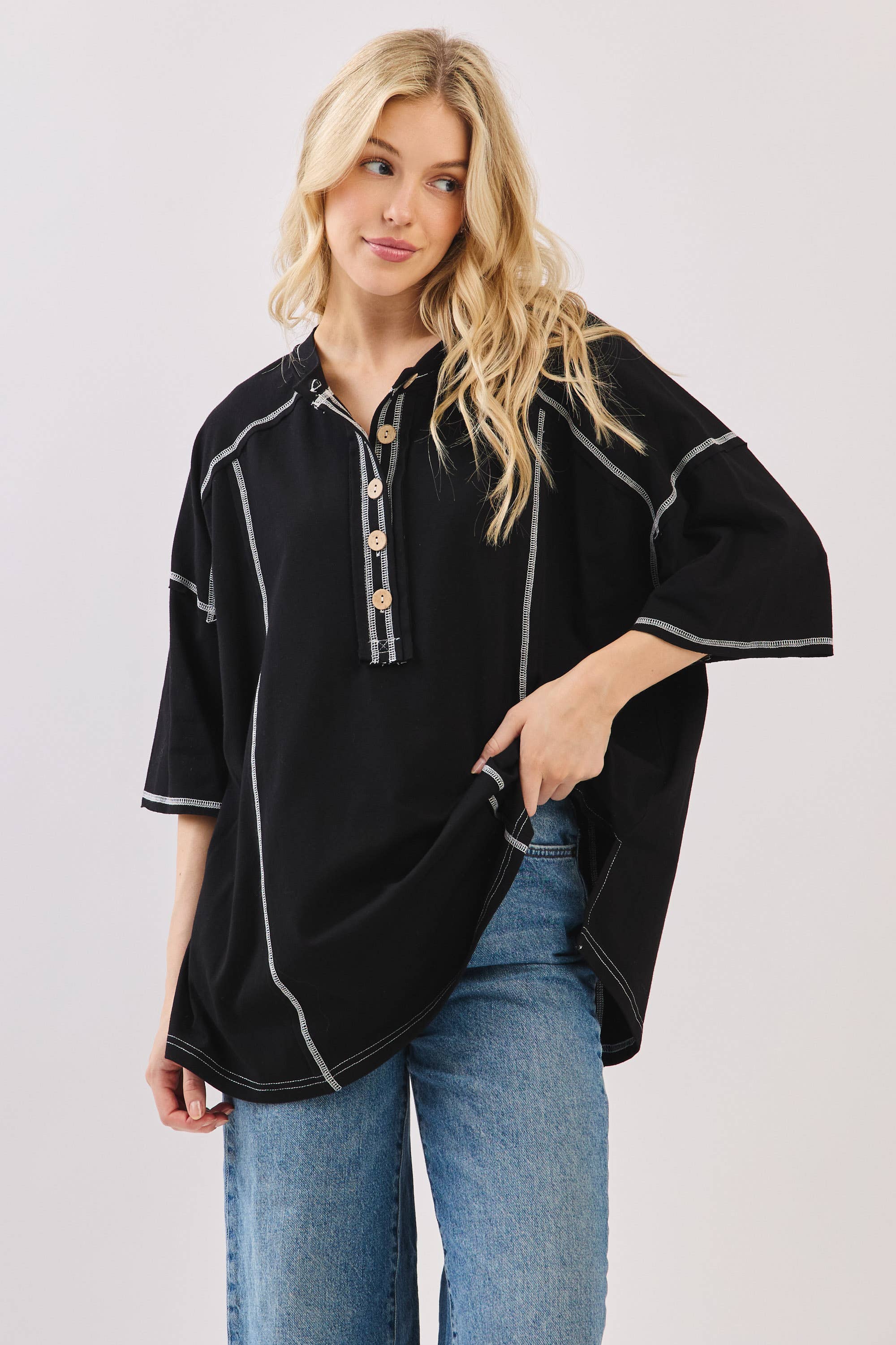 Sewn and Seen – Túnica - Mulher por atacado – Henley Relaxado com Botões20