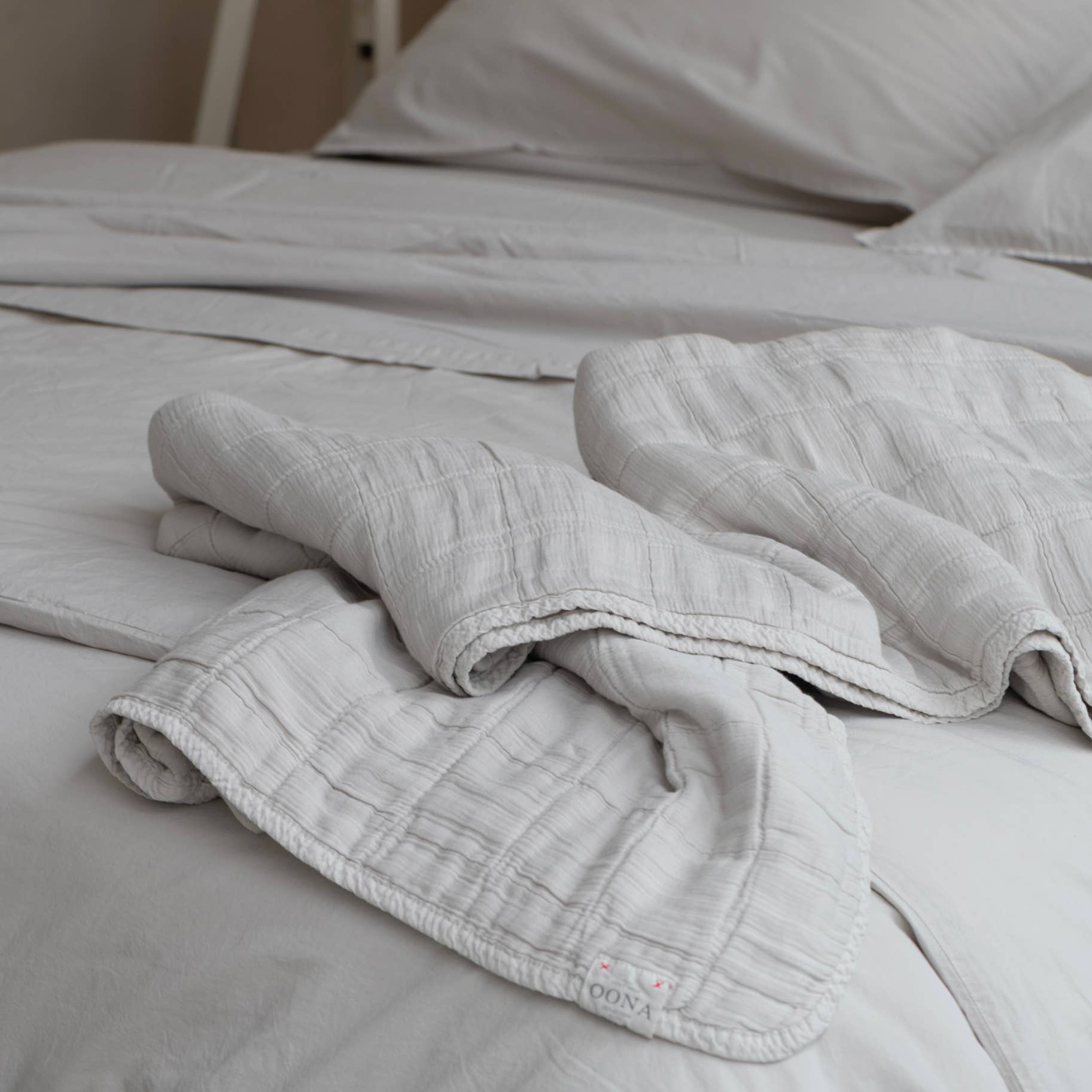 OONA Home - Wholesale Quilt - Throw, bedspread1