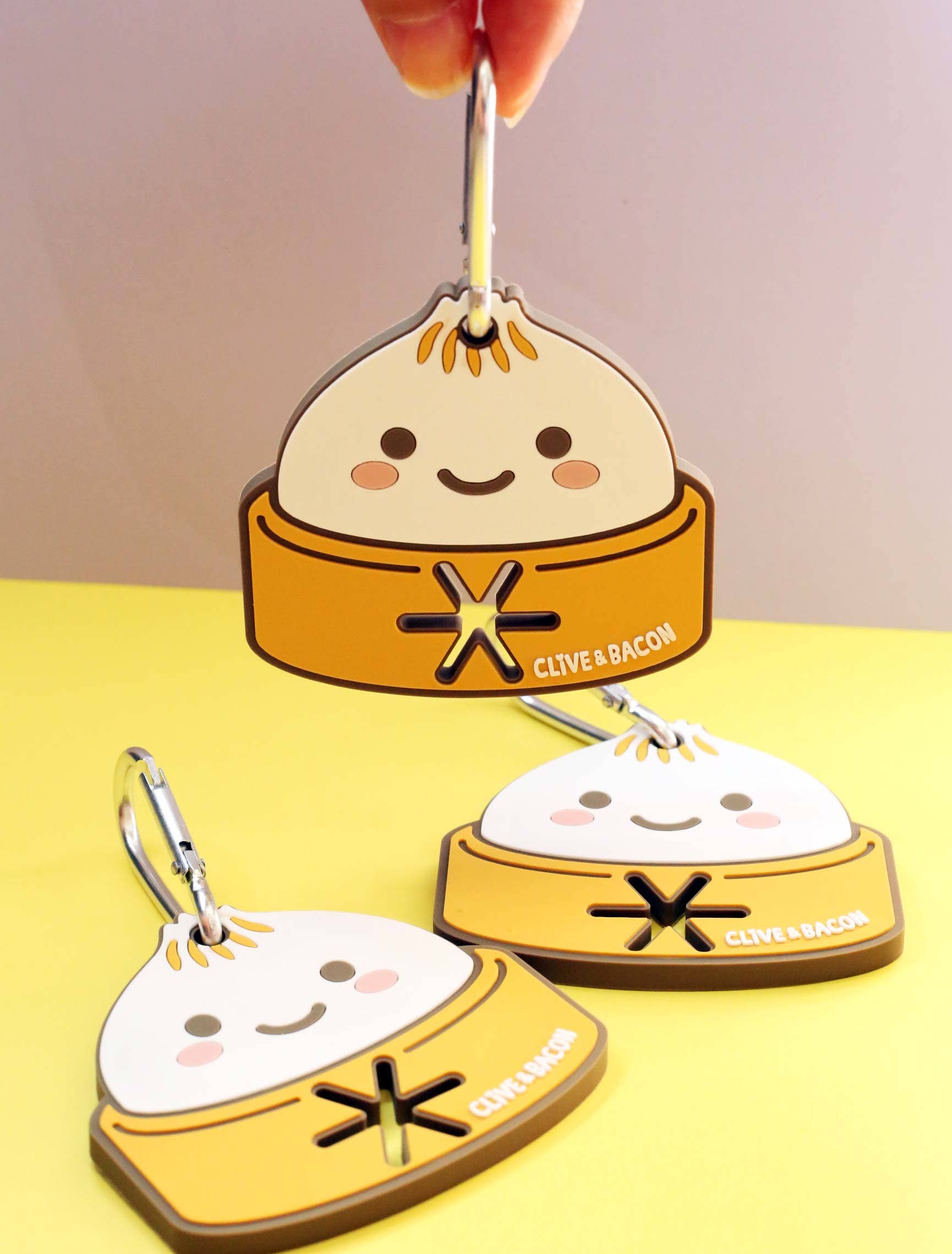 Clive and Bacon, LLC – wholesale Pet poo bag dispenser – Lil Dump-ling Poop Holder2