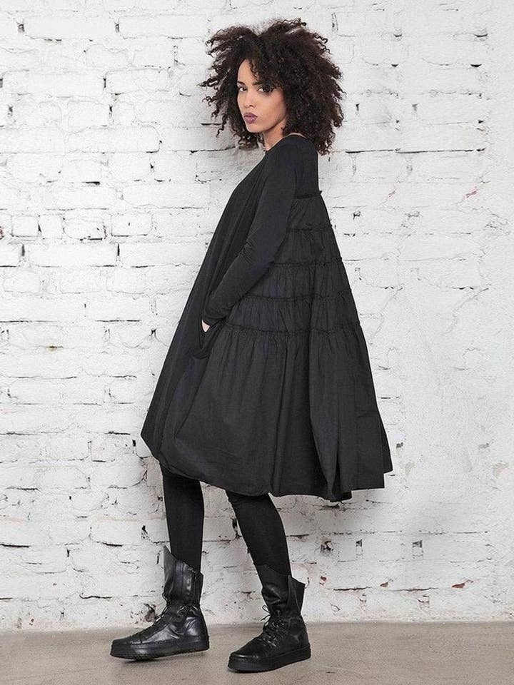 AMIKE - Vestido midi con forma de globo y llamativo sujetador de popelina fruncida para venta al por mayor de ADEPTT