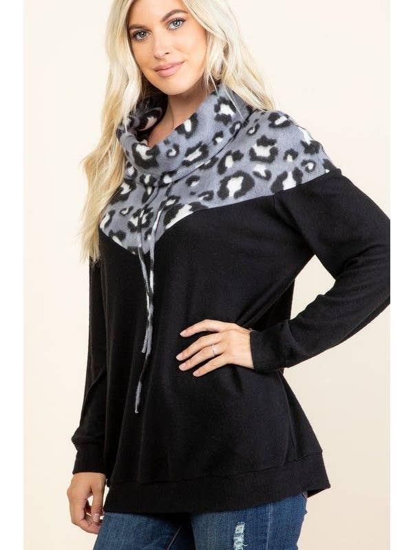 Emerald Collection - Wholesale Sweatshirt - Women's - ETK-8269 Hacci Brush Animal Pullover3