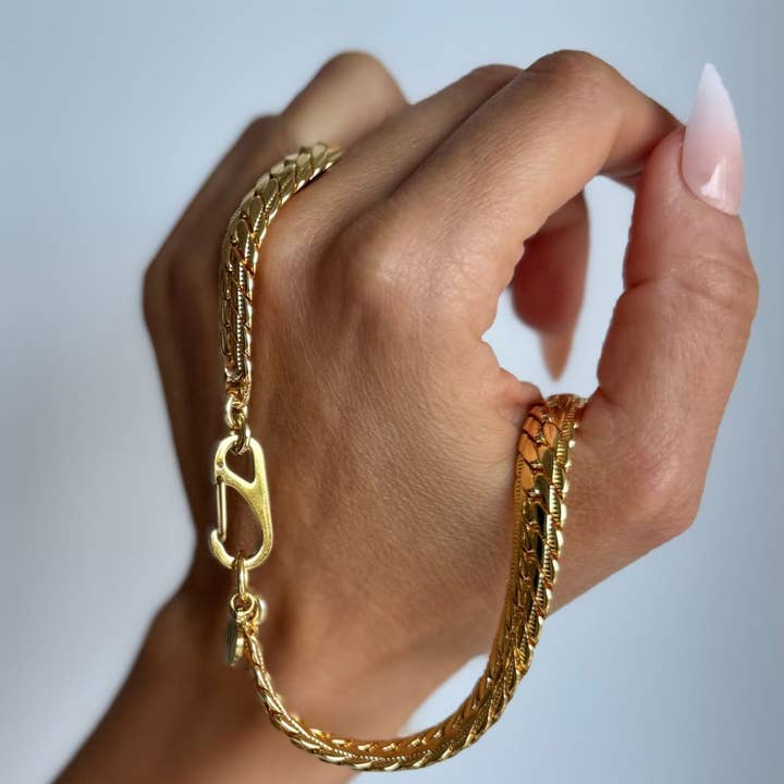 WILYMI Jewelry Co - Wholesale Pendant/Charm Necklace - 12mm Baroque Pearl Necklace | 18k Gold Filled10