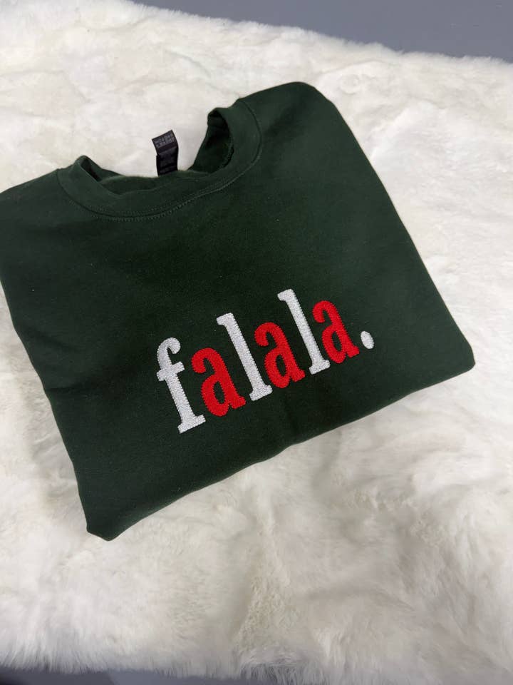 Simple threads by Jocelyne - Wholesale Sweatshirt - Women's - Falala embroidered Christmas sweater0