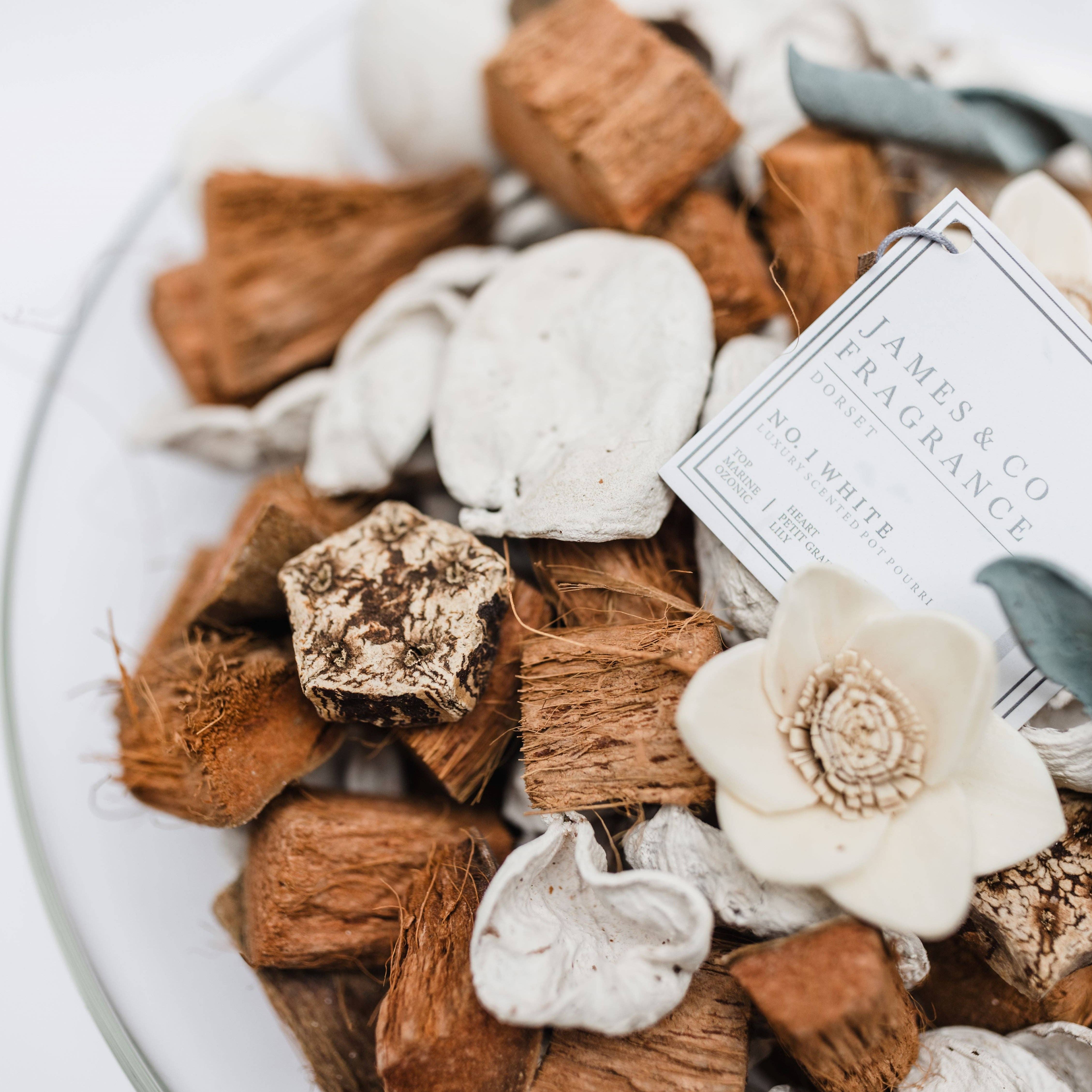 James & Co Fragrance – wholesale Potpourri – No. 1 White Potpourri1