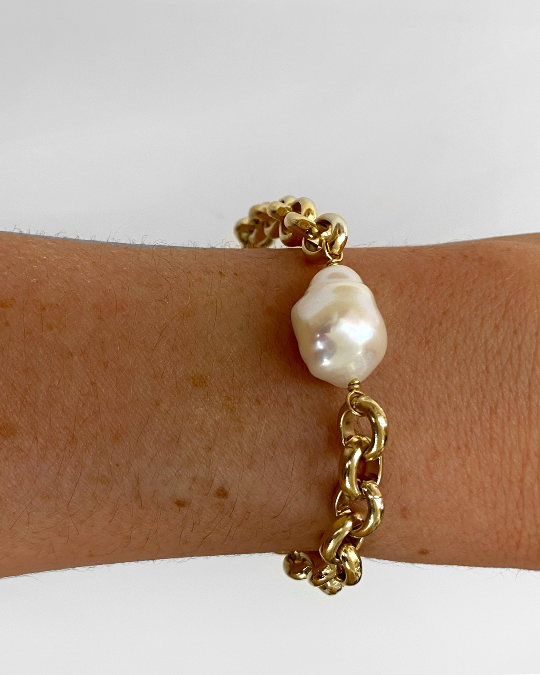 HELLES – Engroshandel Armbånd med led og kæde – Martini-armbånd1