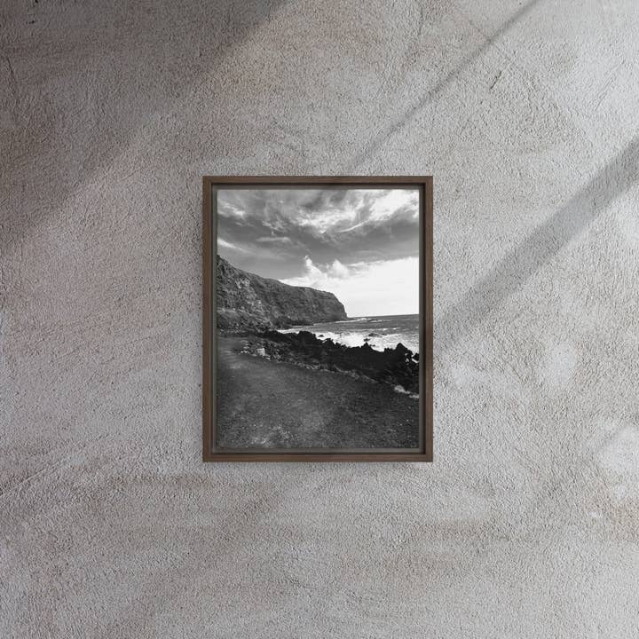 Monmouth Paragon - Wholesale Art Print - Black Sand Framed Canvas Prints12