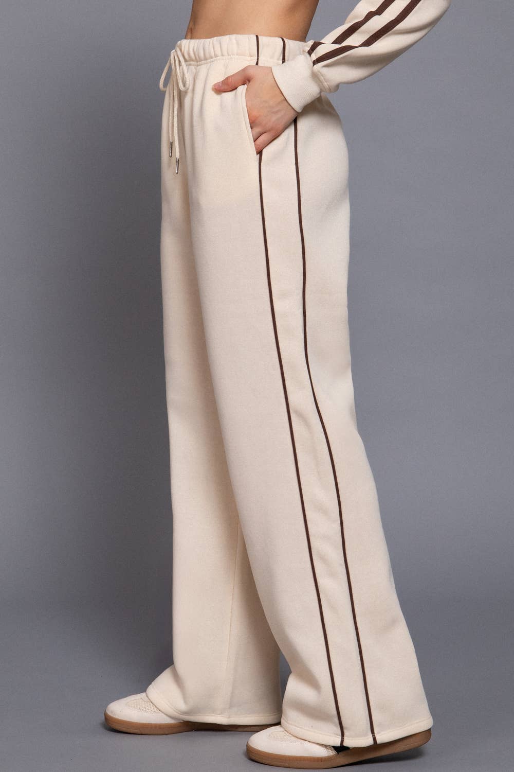 Active Basic | Active USA – calças de treino - Mulher por atacado – Calças de Treino com Detalhe de Linha em Contraste12