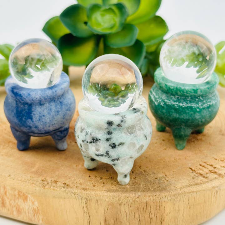 Rock Paradise - Wholesale Spiritual Stone/Crystal - Crystal Cauldrons Mini Stands Witchy Halloween Decor