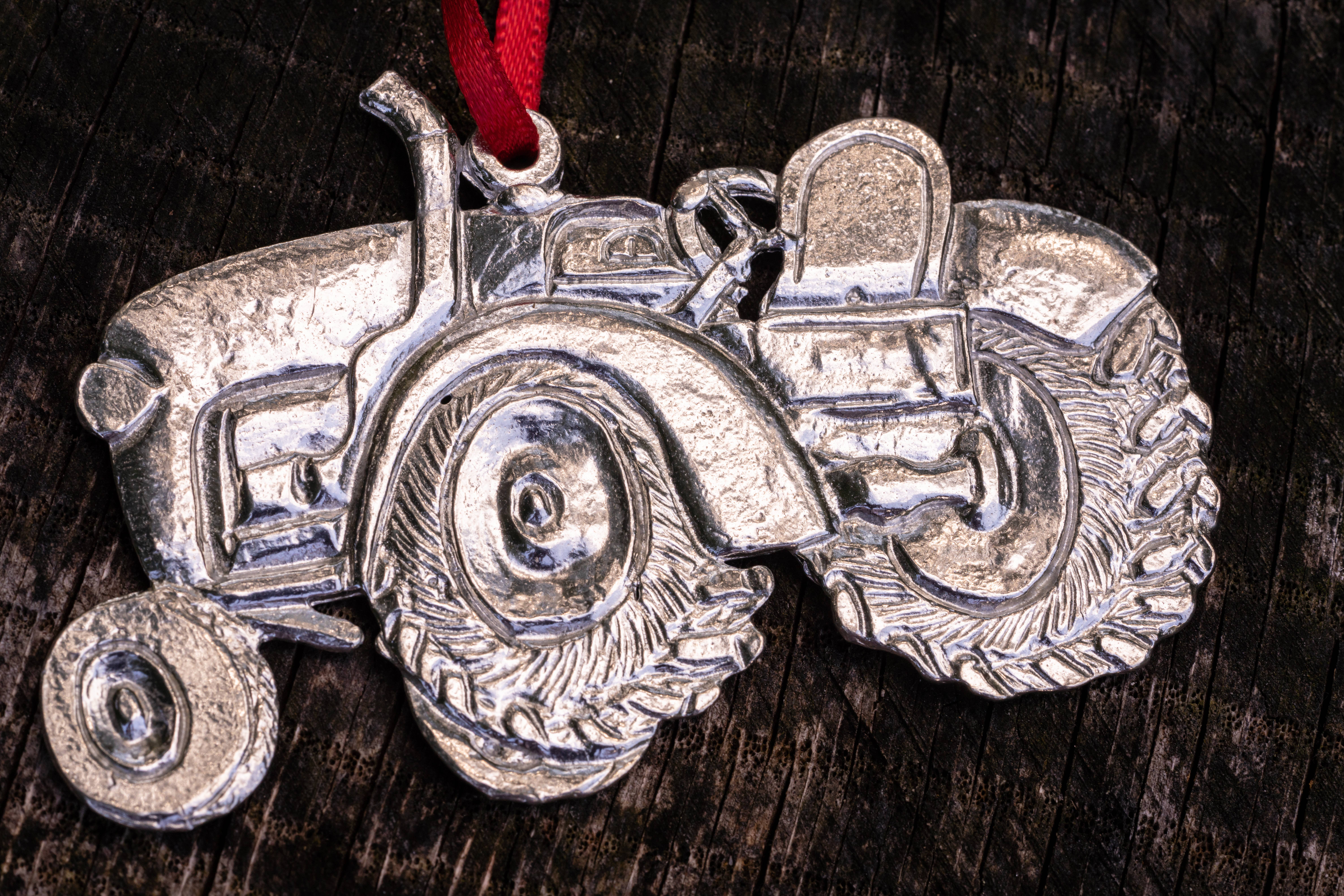 House of Morgan Pewter - Wholesale Ornament - Farm Ornaments - Farm Animals - Farmer Ornaments5