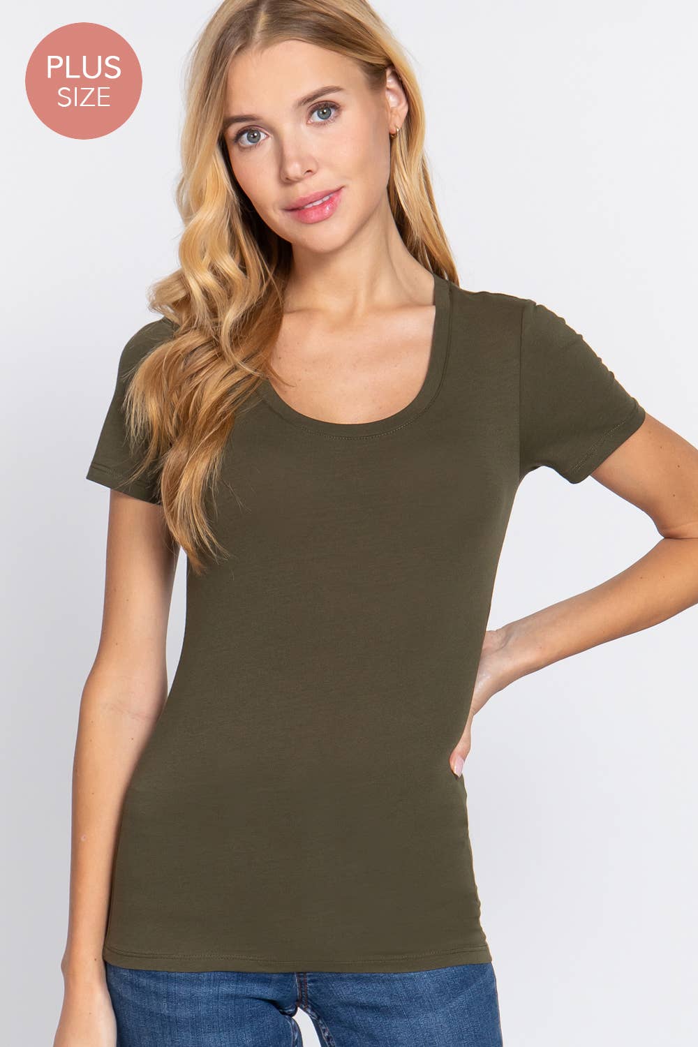 Active Basic | Active USA - Vente T-shirt – femme - [GRANDE TAILLE] Haut à manches courtes en jersey de coton à encolure dégagée35