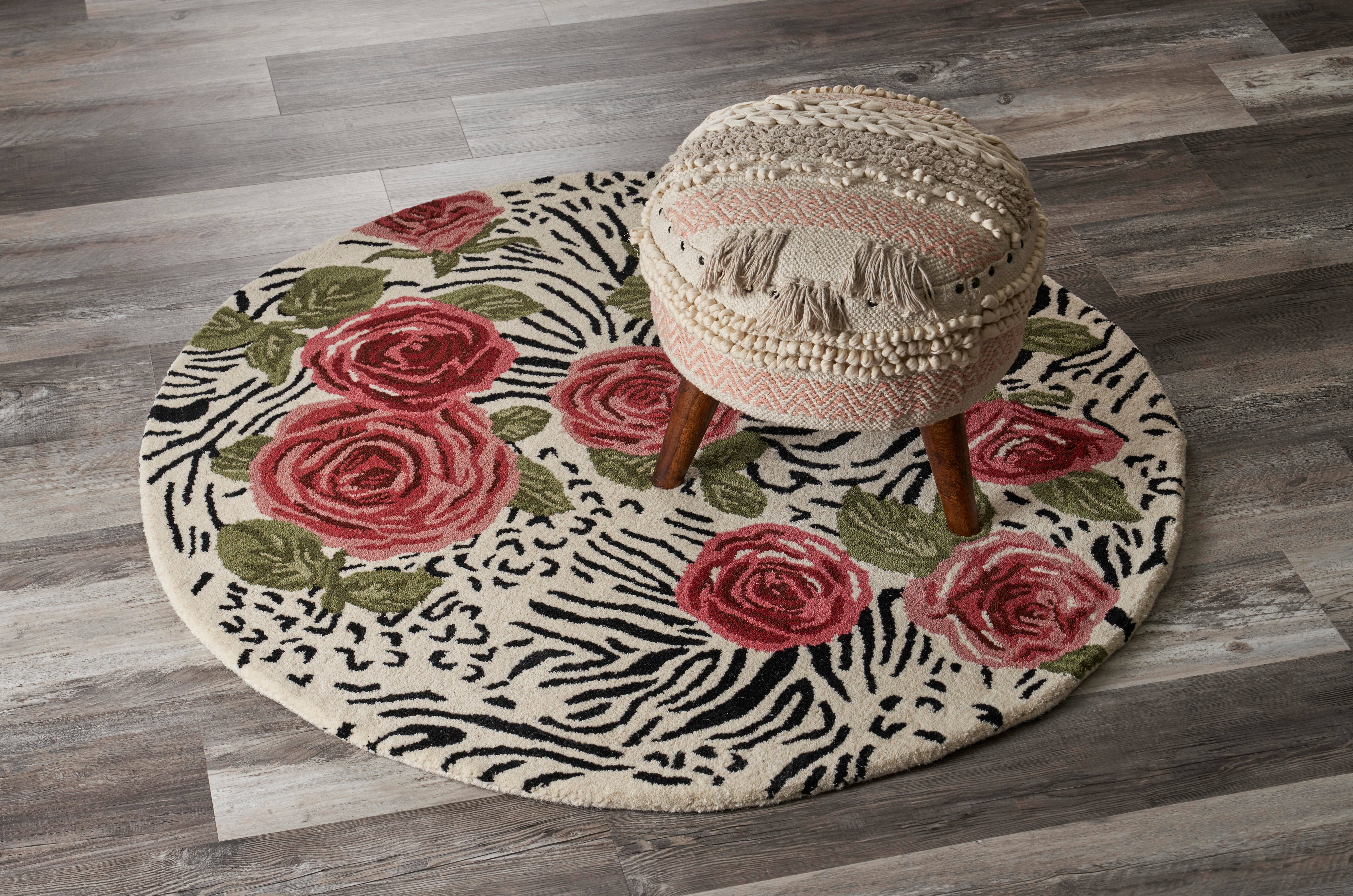 LR Home - Wholesale Area Rug - Raelyn Vintage Floral Hand-Tufted Wool Round Indoor Area Rug35