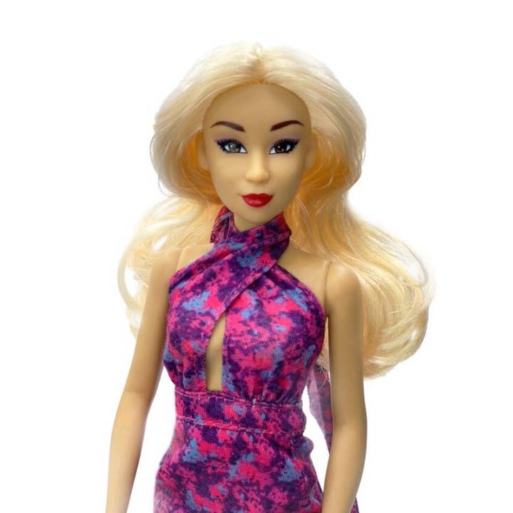 Fresh Dolls - Vendita all'ingrosso Bambola - Bambini - Fresh Dolls con il nuovo Fresh Finity Wear Carissa 11,5"1