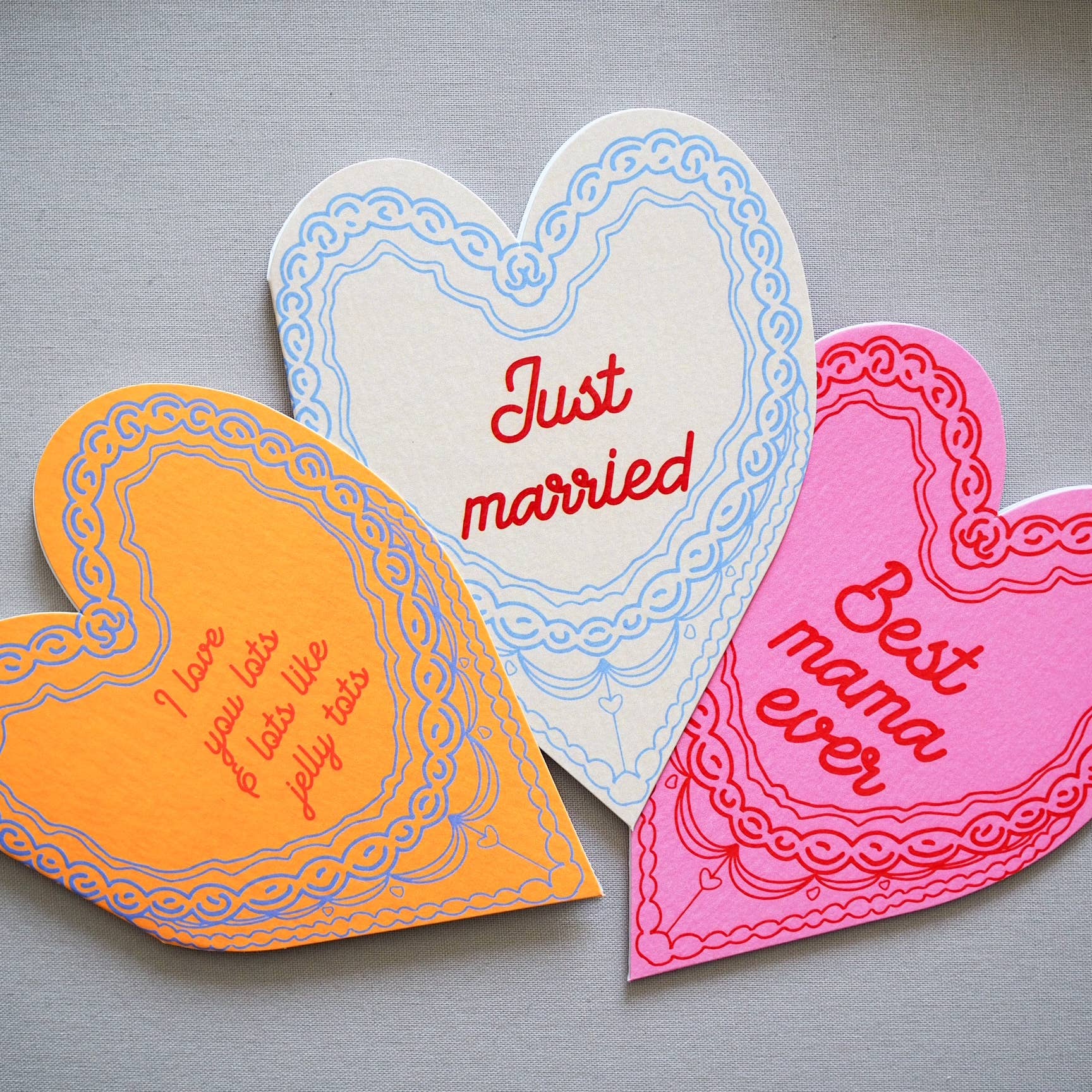 soch and co – wholesale Mother’s Day card – Best mama ever cake heart card3