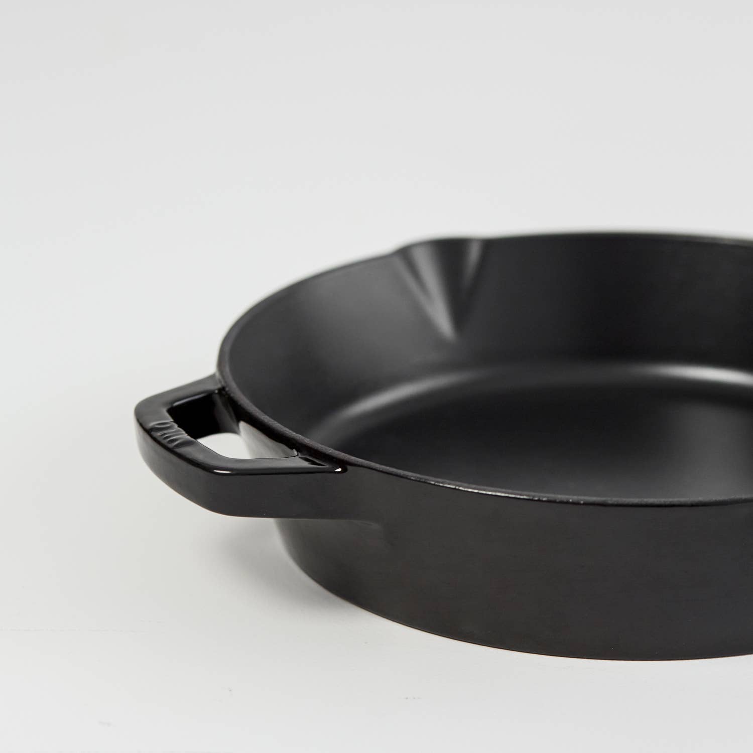 Kana - Wholesale Cast Iron Skillet - Milo 10-inch Skillet with lid11