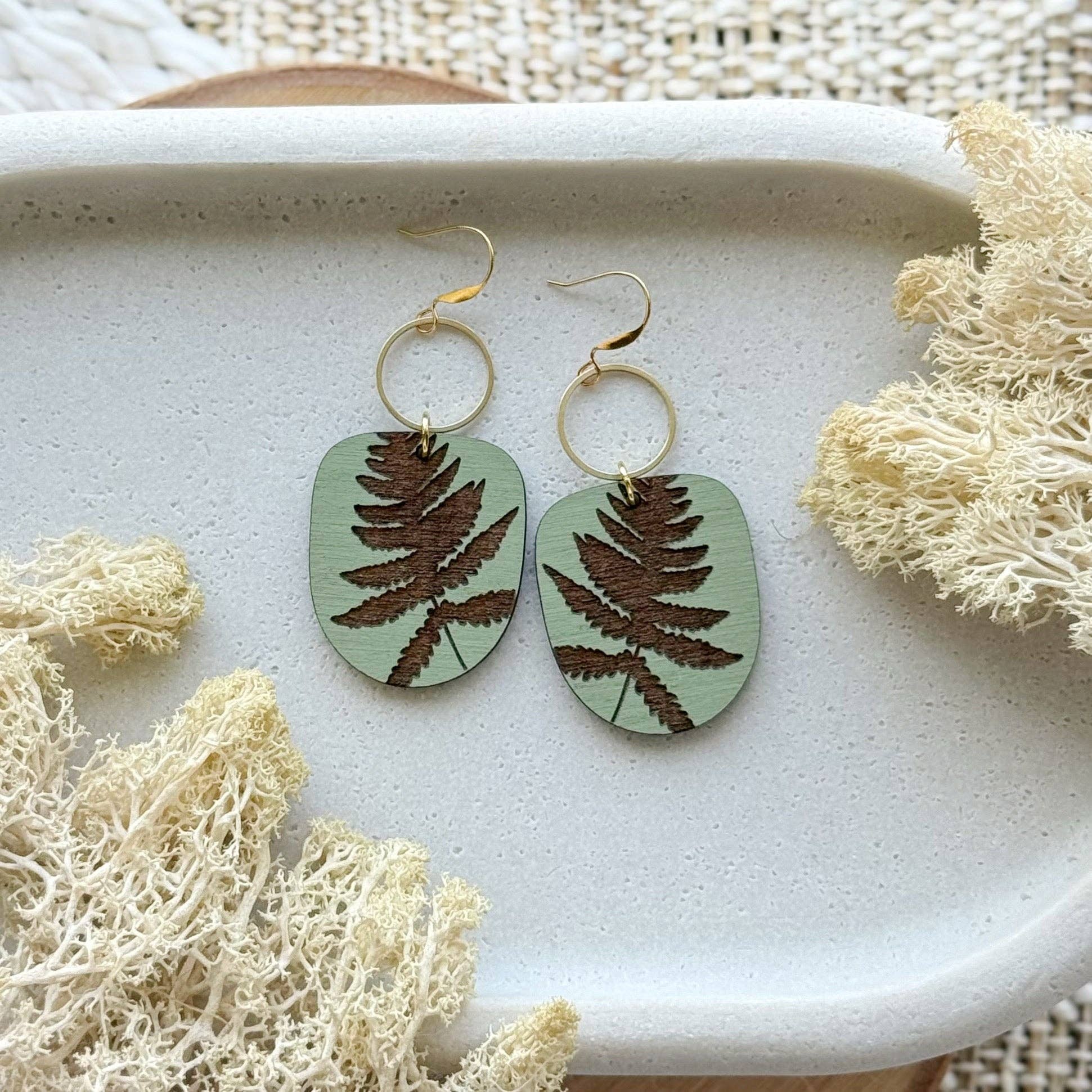 Wicket Goods - Wholesale Dangle Earrings - Sol Duc0