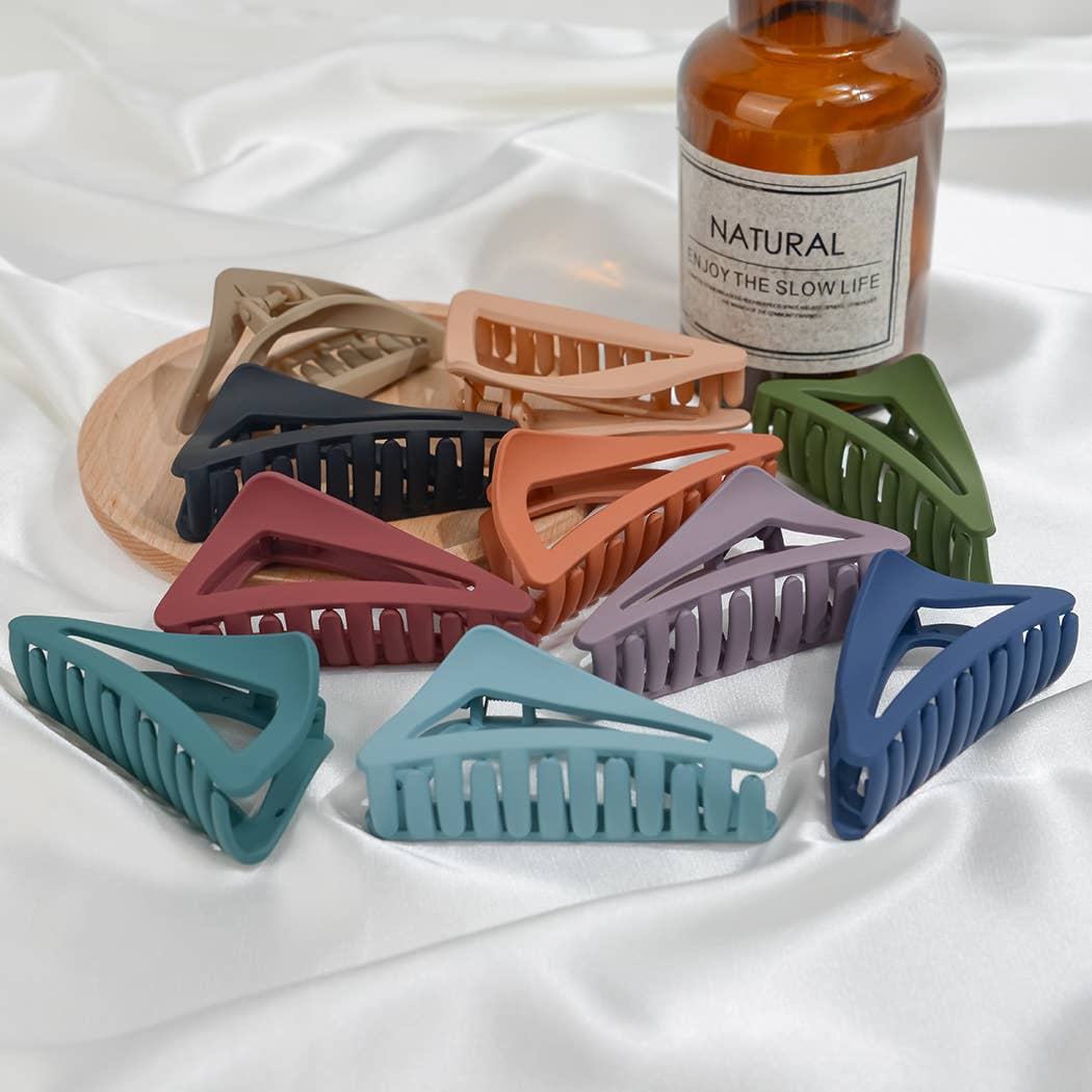 SoapElenGlen - Wholesale Hair Clip - Women's - French Geometric Hollow Triangle Hair Claw Clip23