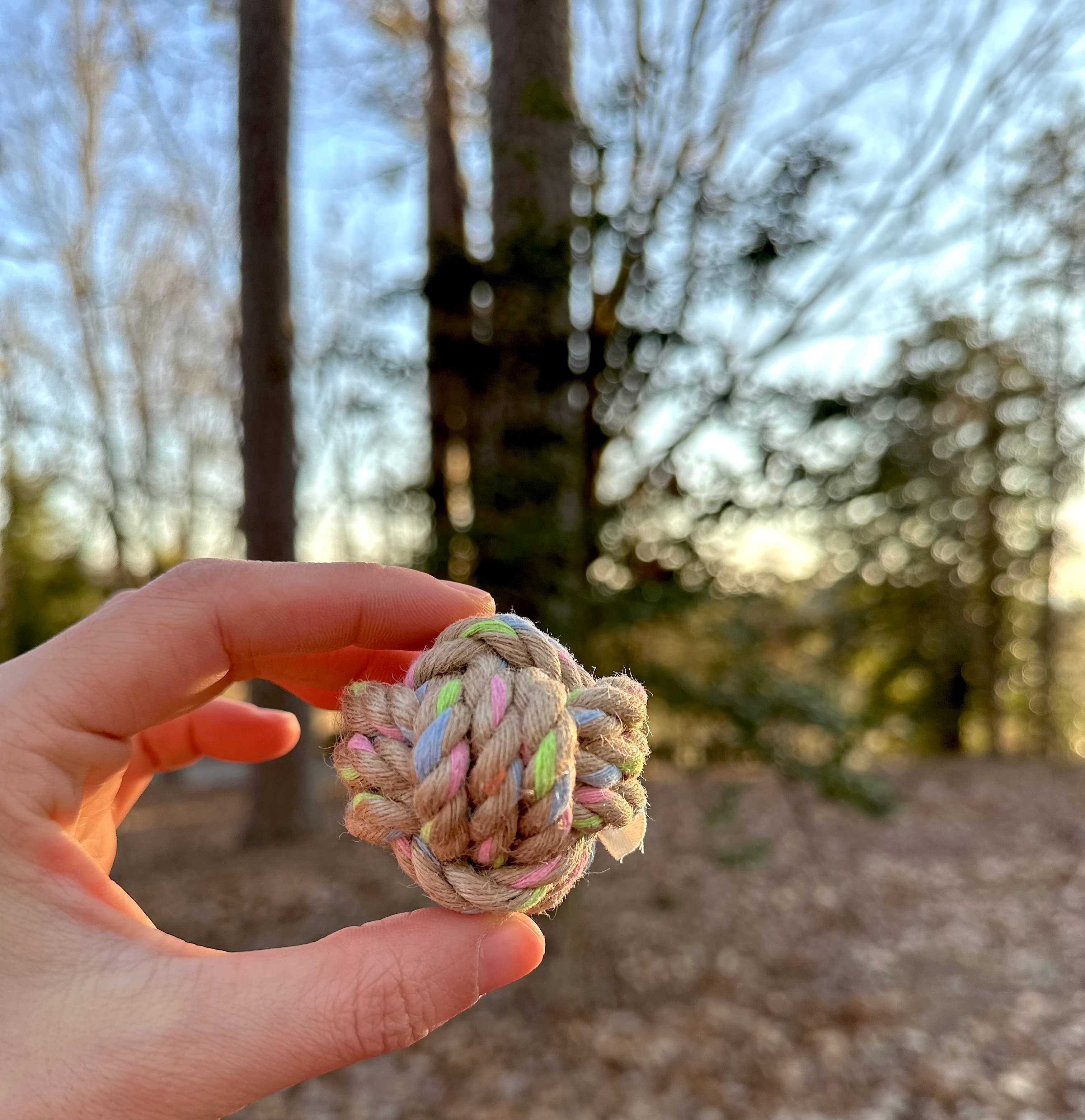 Monli Handcrafted Pet Toys - Vente Jouet en corde – chien - Petite balle en chanvre nouée pour pattes | Chanvre naturel | Coton recyclé1