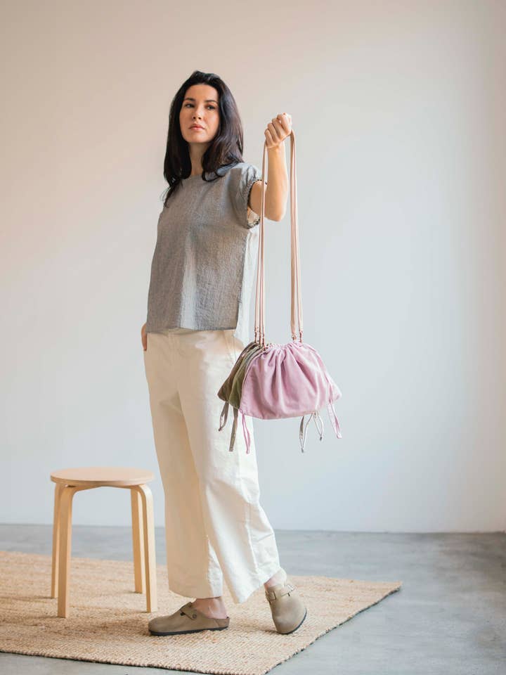 Liten Sammetväska för wholesale av Skandal