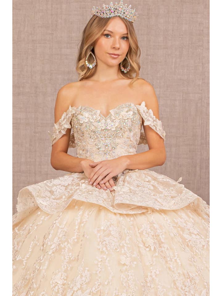 Tux-USA® - Wholesale Formele jurk - Dames - Jewel 3-D Quinceanera-jurk van mesh met vlinderapplicatie en open schouders1