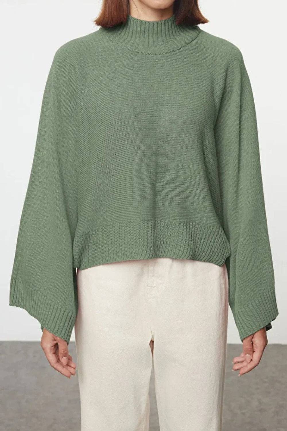 Hoxton Gal – wholesale Knitted jumper – Women′s – Oversized Flared Sleeve Knit Sweater13