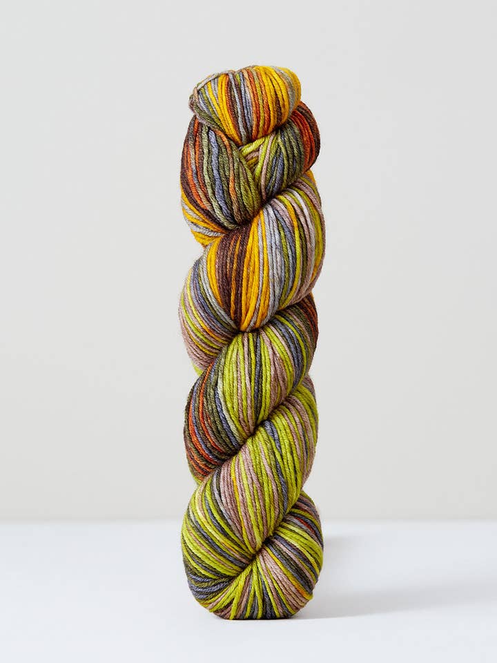 Uneek DK | 6001 pour la vente par Urth Yarns