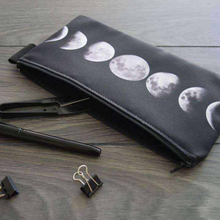 phases lunaires - trousse en sergé - art gothique de la lune pour la vente par renaissance fair