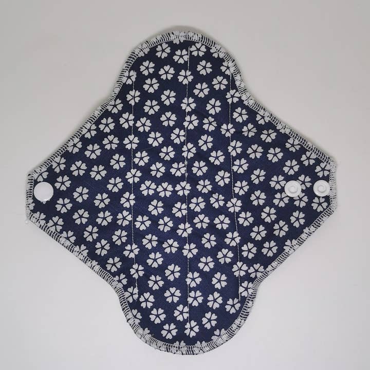 La passion d'Isis - Wholesale Feminine/Menstrual Support Drops - Washable sanitary napkin4