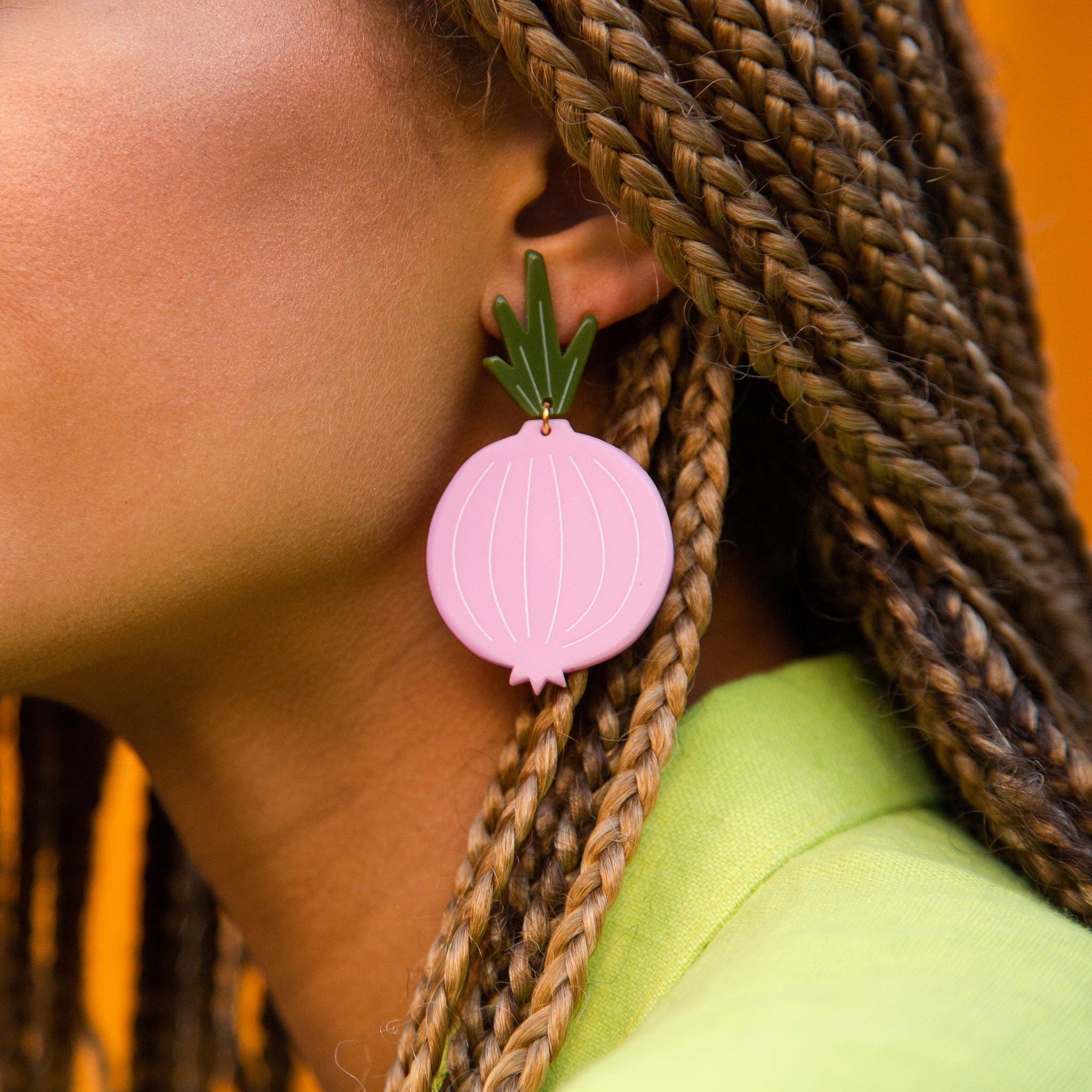 Gold plated earrings with pink Topaz onion briolet