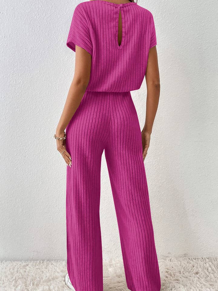 Lovesoft – Großhandel Jumpsuit – Damen – Einfarbiger, gerippter, kurzärmliger Overall mit weitem Bein1