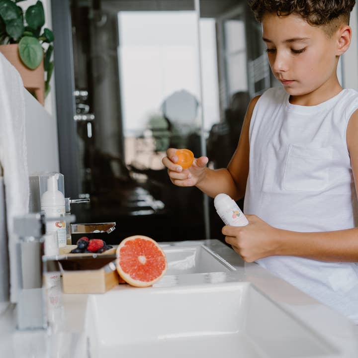 TOOFRUIT – Engroshandel Deodorant - Unisex – Økologisk roll-on deodorant til børn - „My First Deo“ Grapefruits-Mint