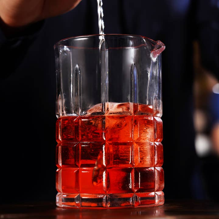 Viski - Wholesale Cocktail Shaker - Highland Classic Crystal Mixing Glass3