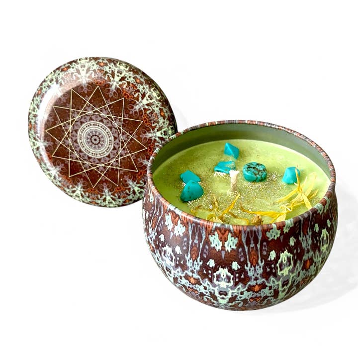 Candela Sabbia & Fumo | Canapa, Falò & Patchouli | Unica per la vendita all'ingrosso da parte di Raven’s Hearth