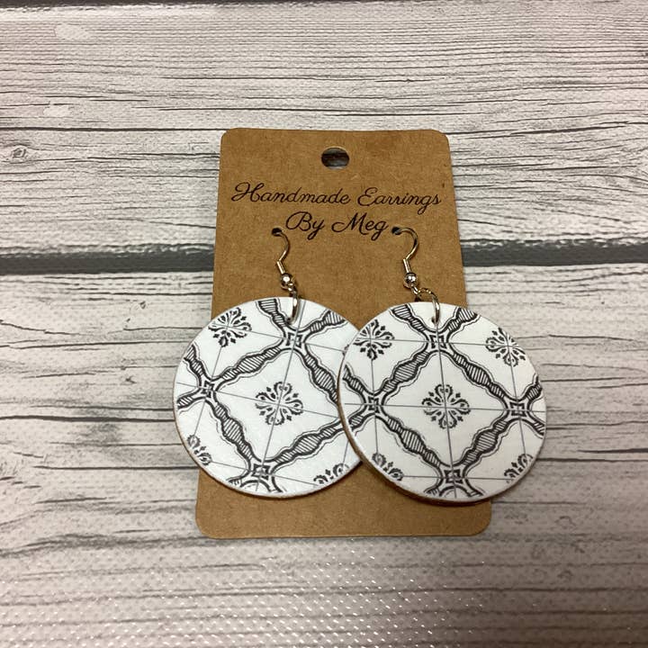 Sort og hvid 1,5 tommer for engroshandel hos Handmade Earrings By Meg