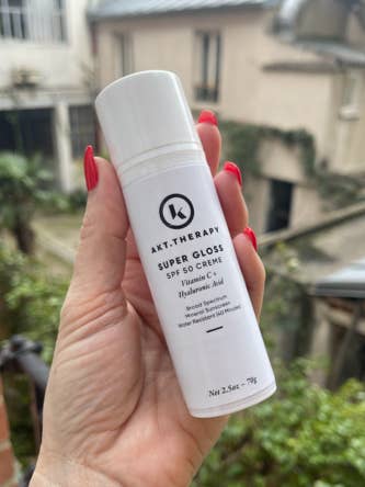 Super Gloss SPF 50 Sunscreen for wholesale by Akt Therapy