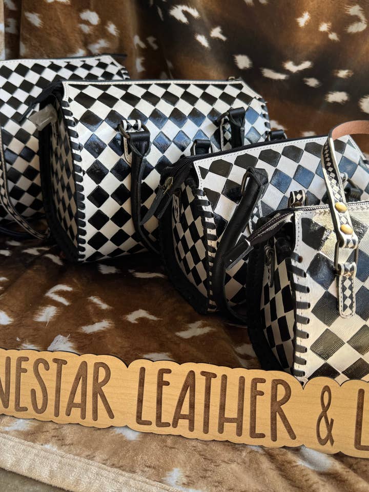 Sort & Hvid Ternet Hurtig Crossbody Taske (Hvid) for engroshandel hos Broads Market