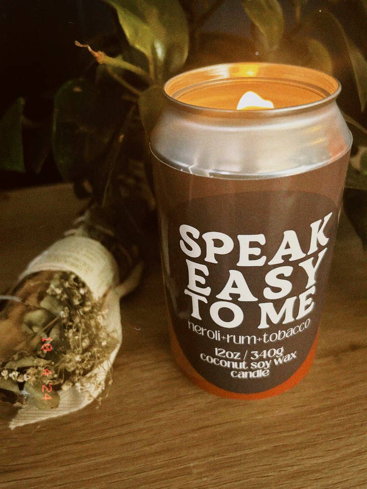 SpeakEasy To Me-neroli+tobak 12oz kokosnød sojalys for engroshandel hos Twenty-Two Stones Lifestyle Boutique