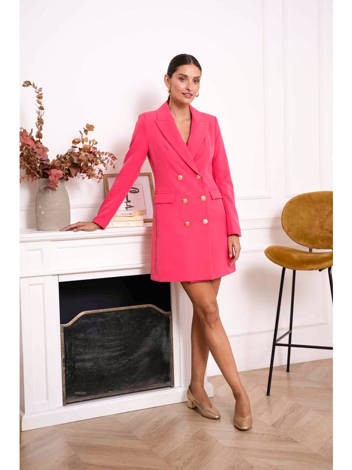 Attentif Paris – Engroshandel Jakke - Dame – Solid dobbeltradet blazer-kjole med guldfarvede knapper5