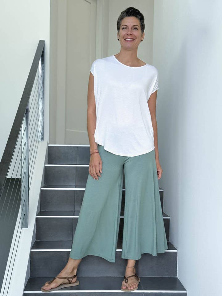 CARAUCCI - Wholesale Pants - Women's - Cropped Flare Pants21