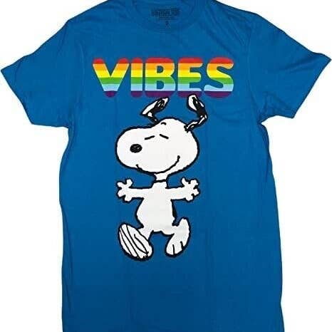 Big Apple Card Company - Wholesale T-Shirt (Graphic) - Unisex - Snoopy Adult Officially Licensed Tee Shirts6