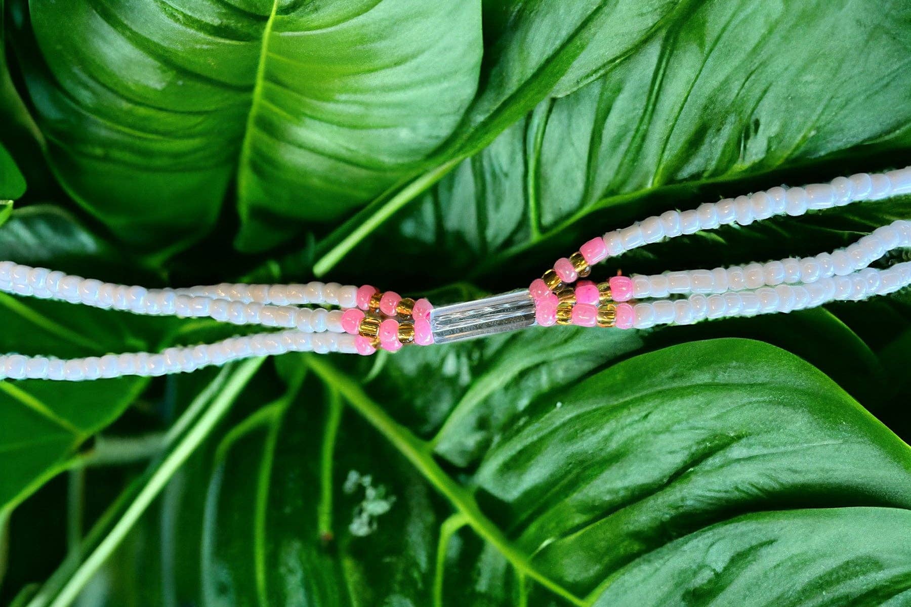 AfricanFabs - Wholesale Kralen - 3-in-1 tailleketting / Afrikaanse heupketting - ABEBI - roze / wit (elastisch)1