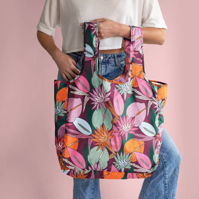 Talking Out of Turn - Wholesale Tote Bag - Women's - Large Twist and Shouts6