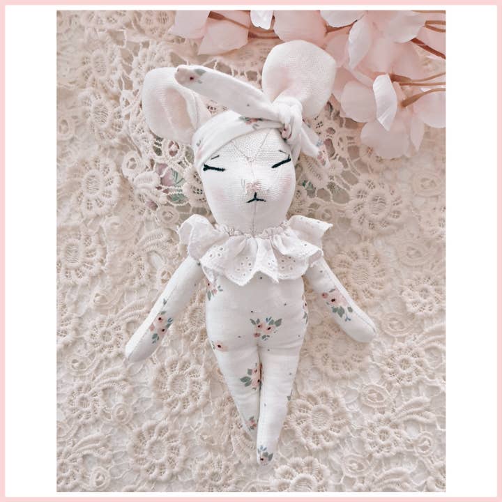 Isathena – wholesale Doll – Kids – Mini double gauze mouse doll