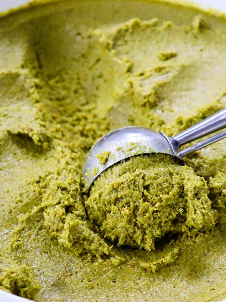 Dubai Knafeh Pistachio Filling / Spread for wholesale by palm bites