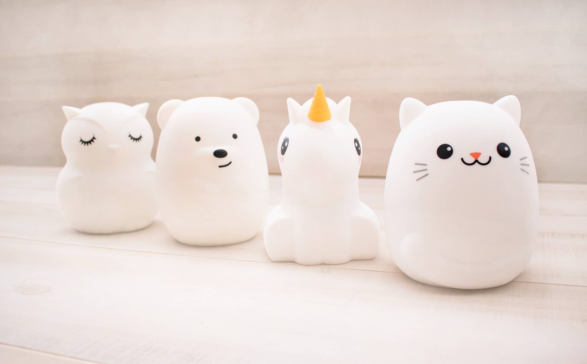 Lumieworld - Wholesale Night Light - Kids & Baby - Lumipets® LED Cat Night Light with Remote4