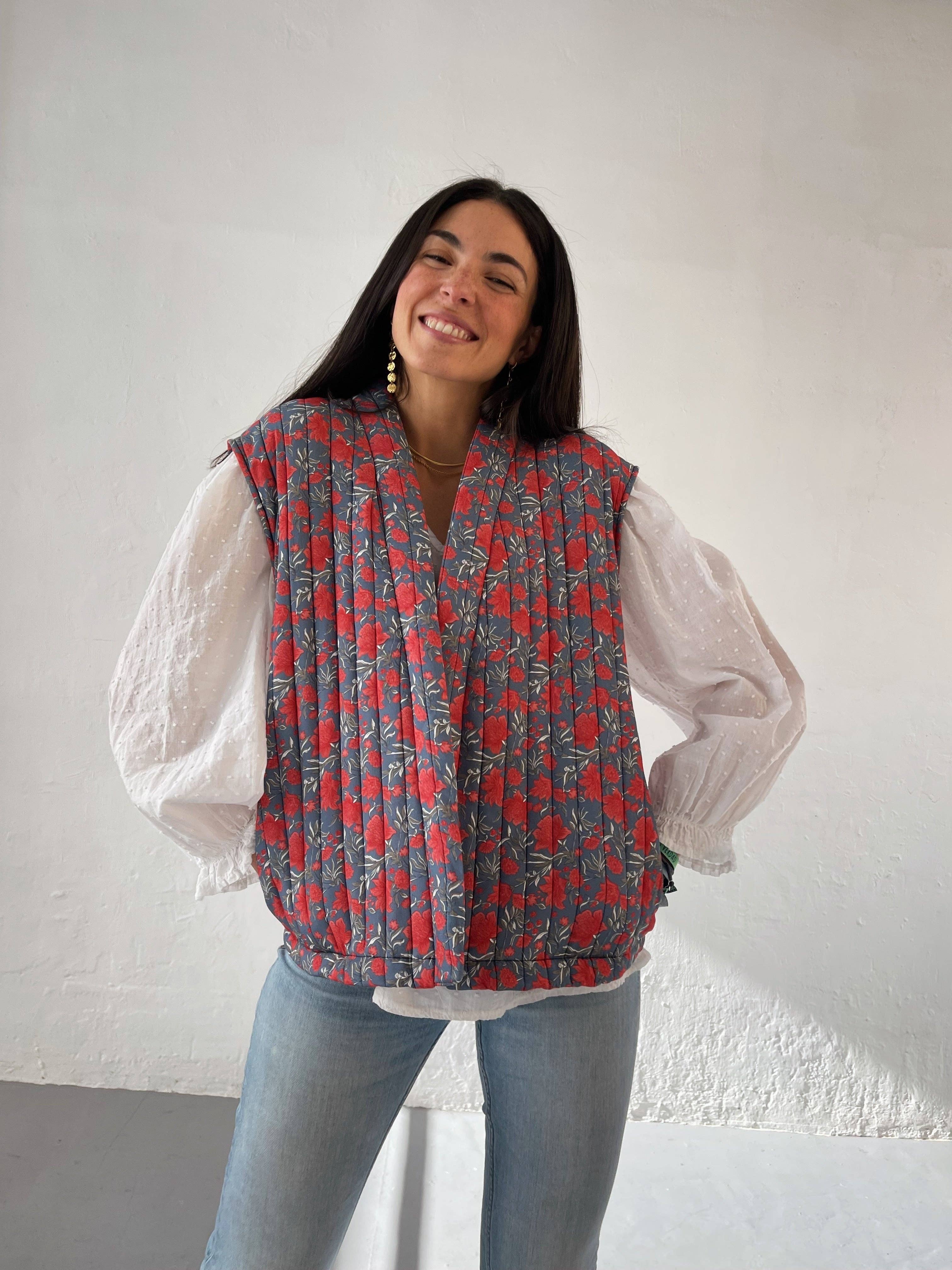 MindTraveler – wholesale Väst - Dam – Floral vadderad väst1