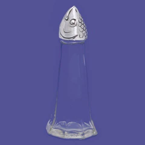 Fish Head Shaker for wholesale by Basic Spirit
